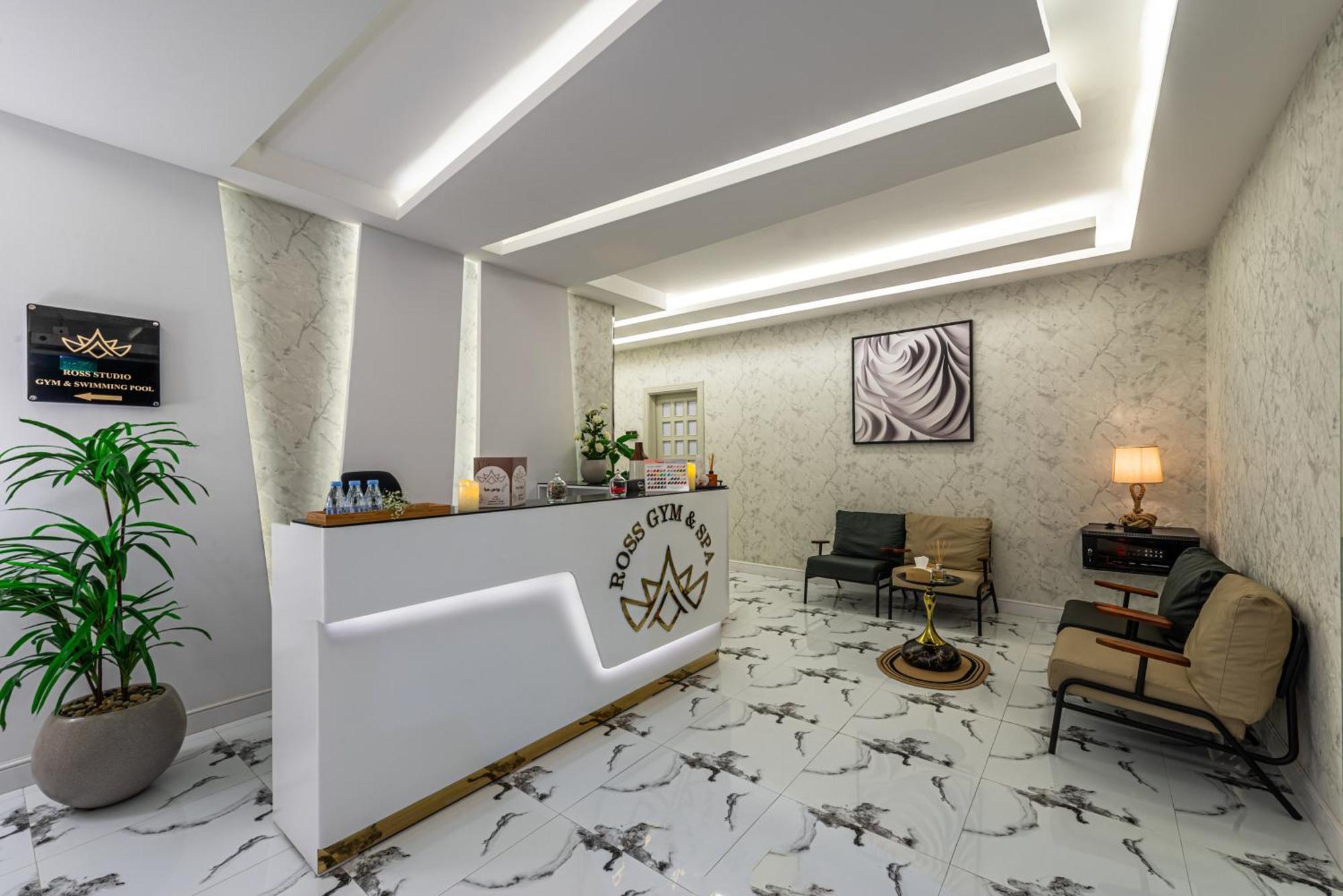 Ross Hotel Riaad Buitenkant foto